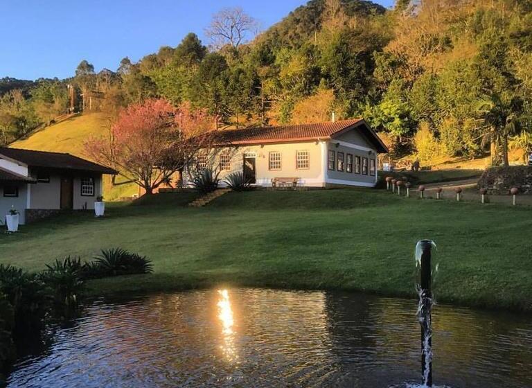 ペンション Pousada Gonçalves