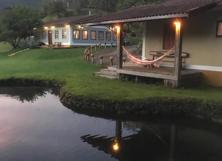 ペンション Pousada Gonçalves