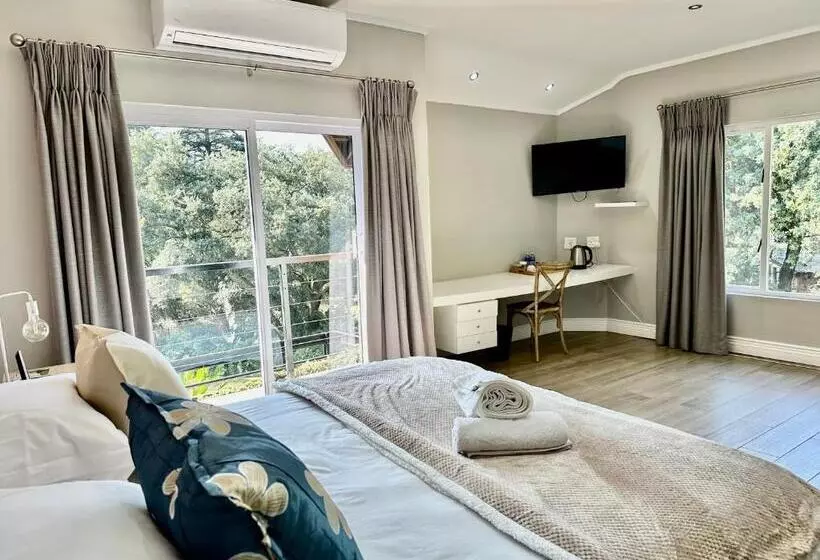 ペンション Serene Place Guest House & Conference Venue Affordable Luxury With Backup Power