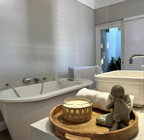 펜션 Serene Place Guest House & Conference Venue Affordable Luxury With Backup Power