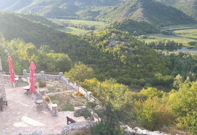 پانسیون Village House Novak Rijecani