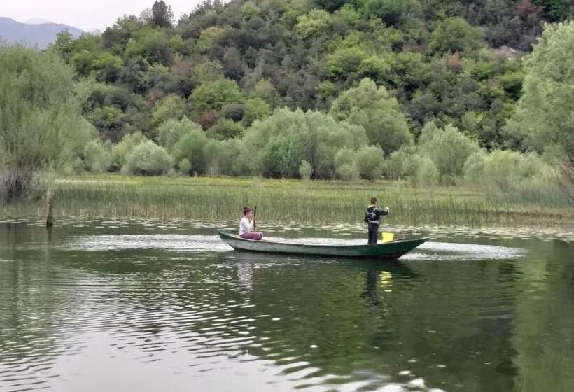 پانسیون Village House Novak Rijecani