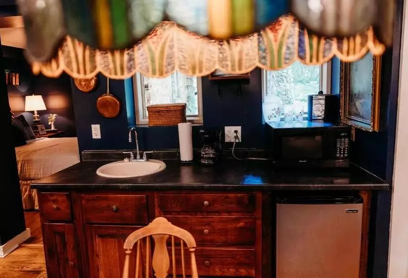 Lomakeskus Landoll's Mohican Castle