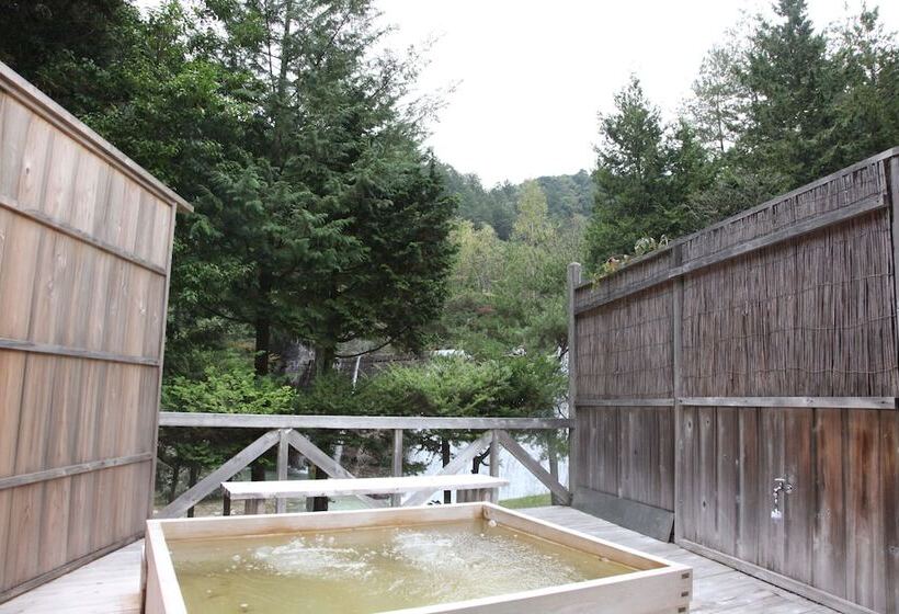Ryokan Takimi Onsen Inn That Only Accepts One Group Per Day