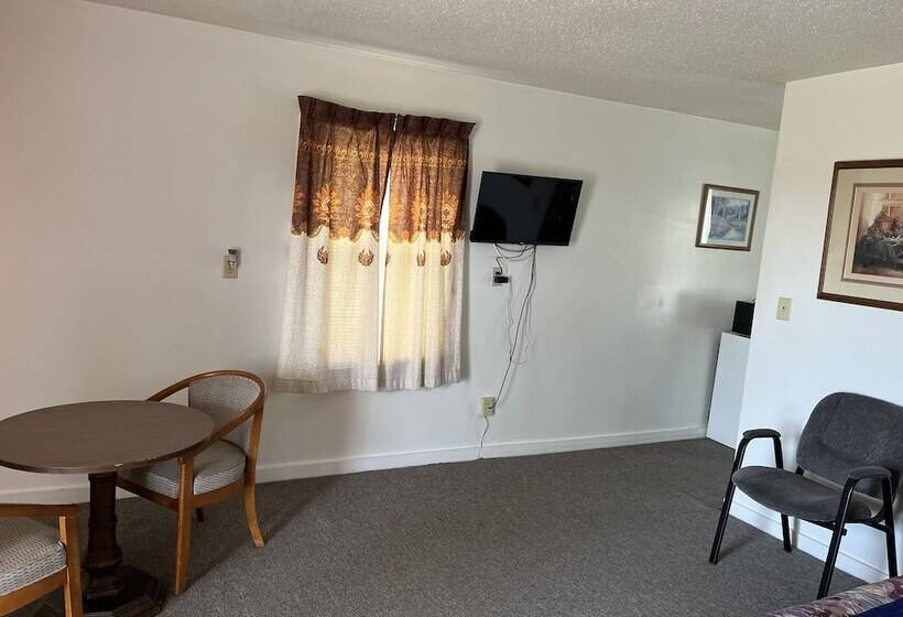 Sudbury Court Motel And Rv Park