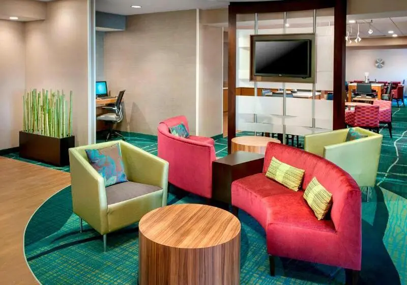 ホテル Willow Grove Suites By Ihg