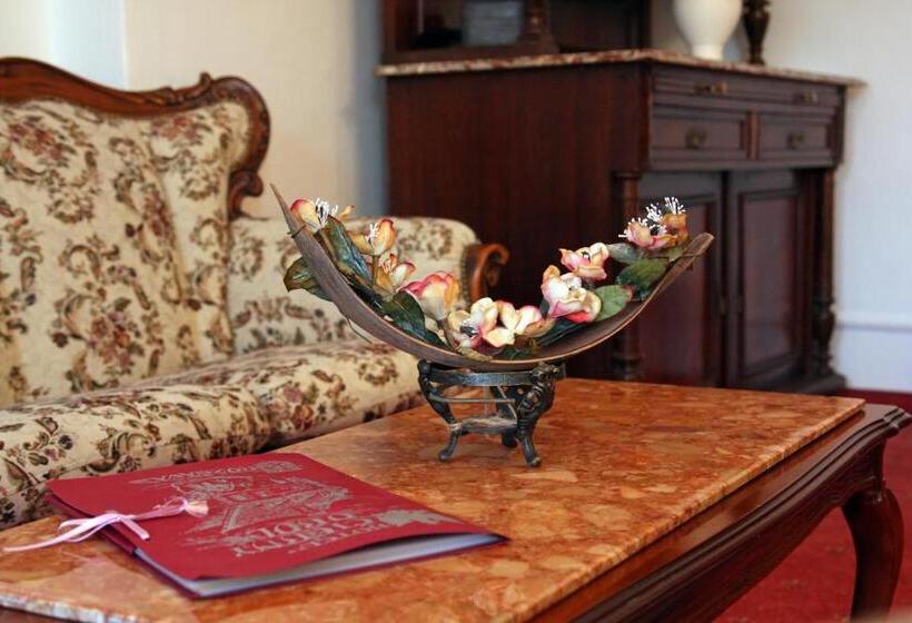 호스텔 čierny Orol