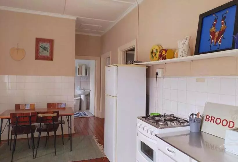 ユースホステル Riverview Country Inn