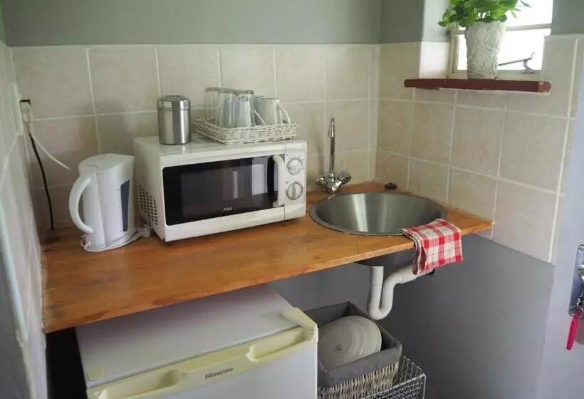 ユースホステル Riverview Country Inn