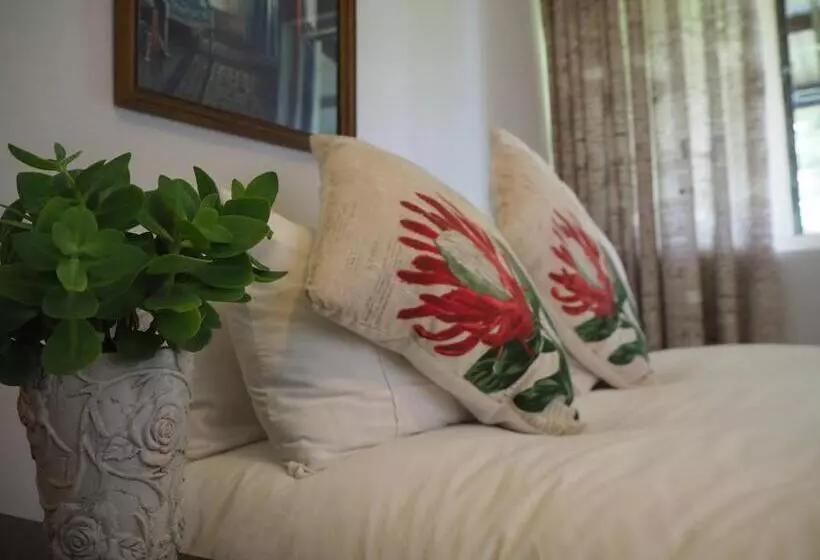 ユースホステル Riverview Country Inn