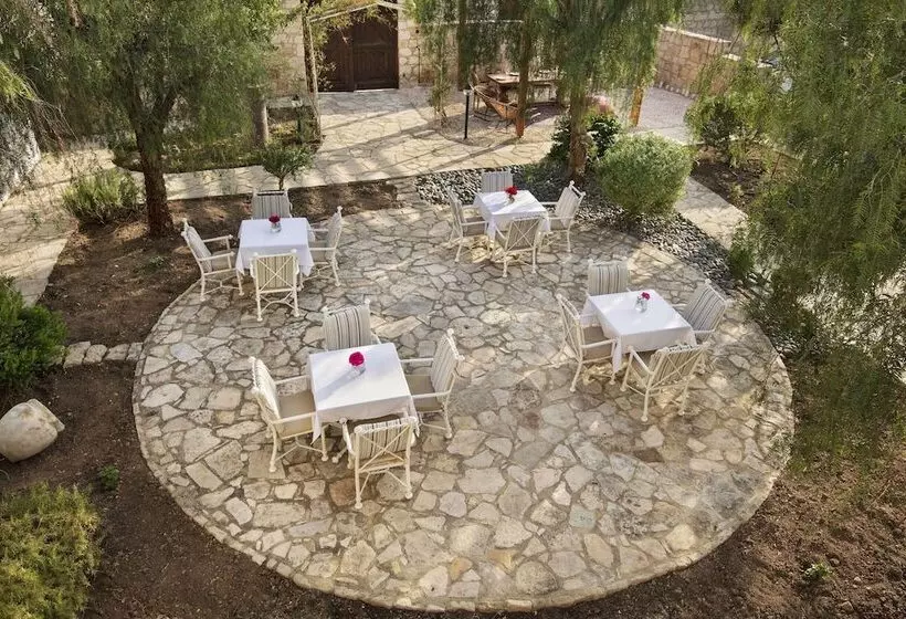 Aamiaismajoitus (B&B) Meleni Cottage Houses