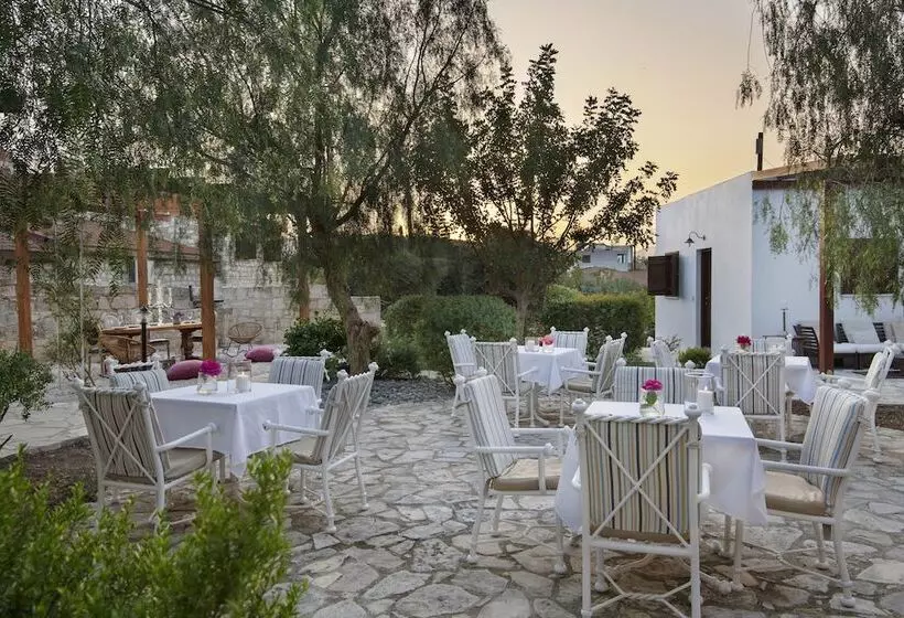 Aamiaismajoitus (B&B) Meleni Cottage Houses