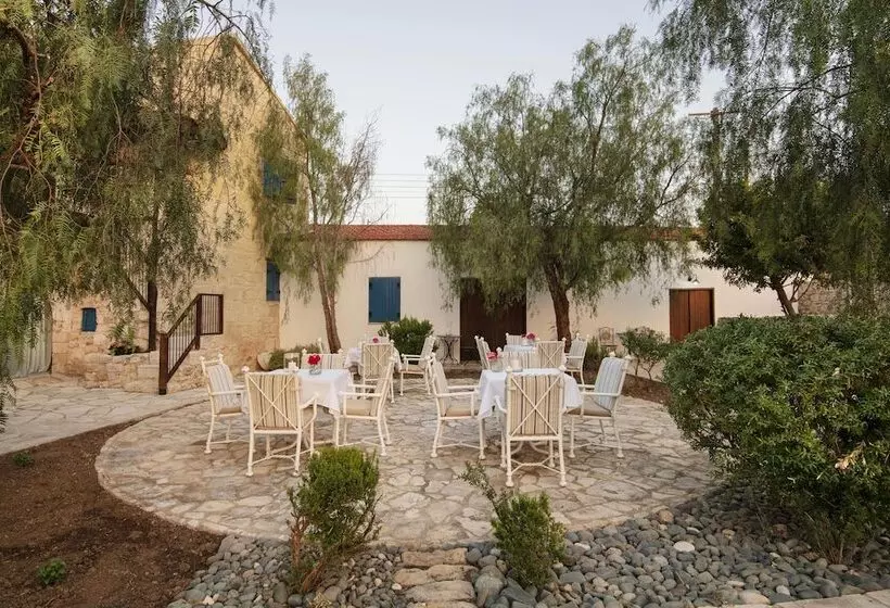 Aamiaismajoitus (B&B) Meleni Cottage Houses