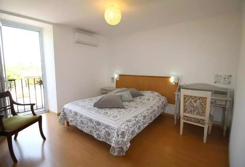 Hotelli Auberge De La Couronne