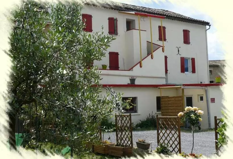 Hotelli Auberge De La Couronne