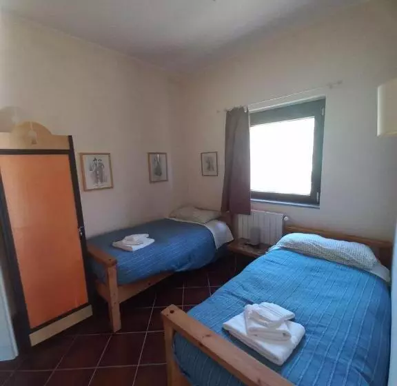 ホテル Azienda Agricola Il Querceto