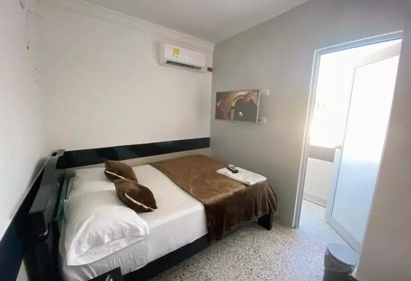 Hotelli Imperial La Quinta