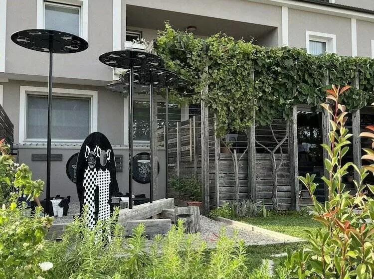 هتل Kunst