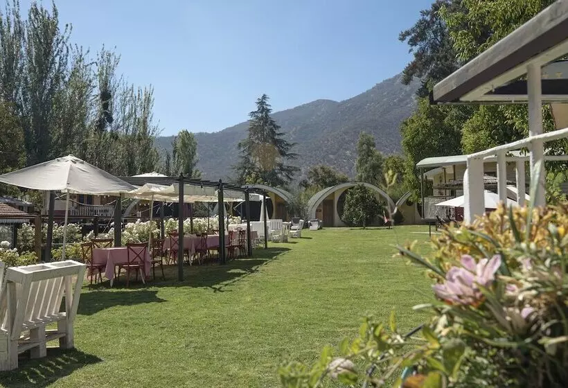 Hotel La Calma De Rita   Pirque