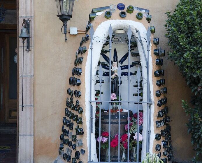 هتل La Calma De Rita Pirque