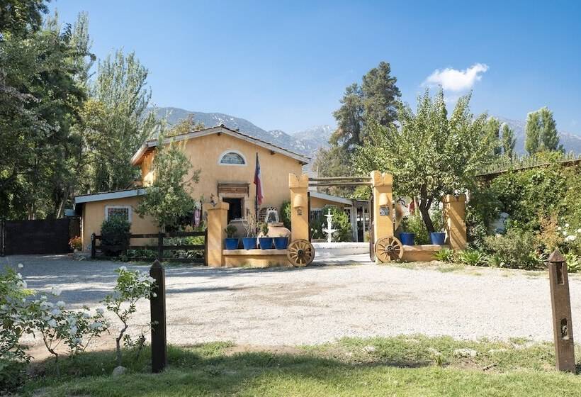 هتل La Calma De Rita Pirque