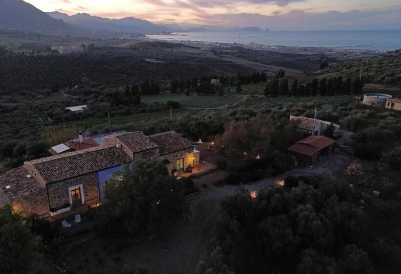 ホテル Terre Di Himera