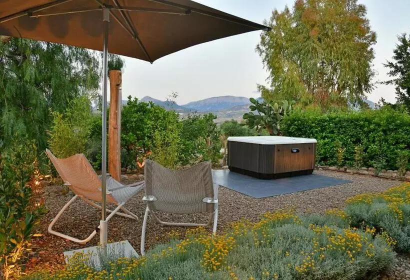 ホテル Terre Di Himera