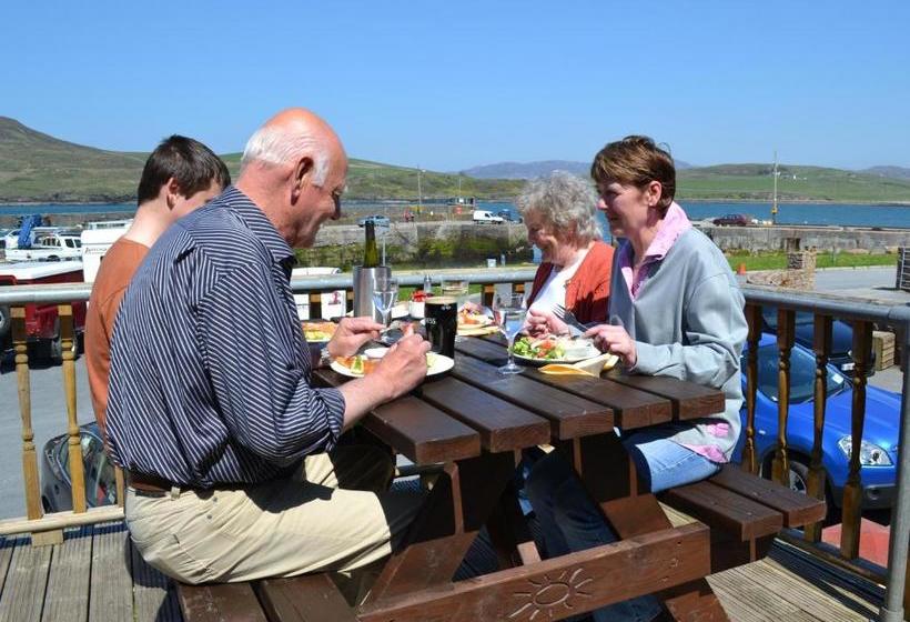 Oliver's Seafood Bar, Bed & Breakfast