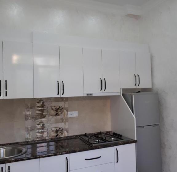 پانسیون Apartment Maxinjauri