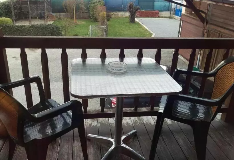 Majatalo Au P Tit Bonheur