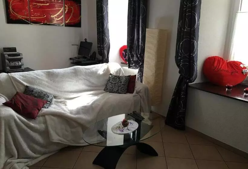 Majatalo Au P Tit Bonheur