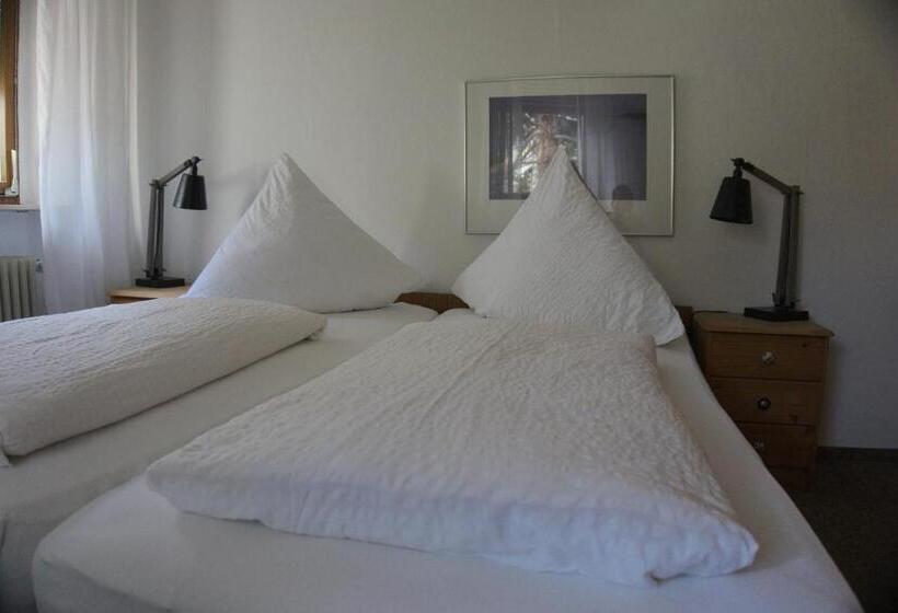 פנסיון Garni Altes Winzerhaus Moselschänke