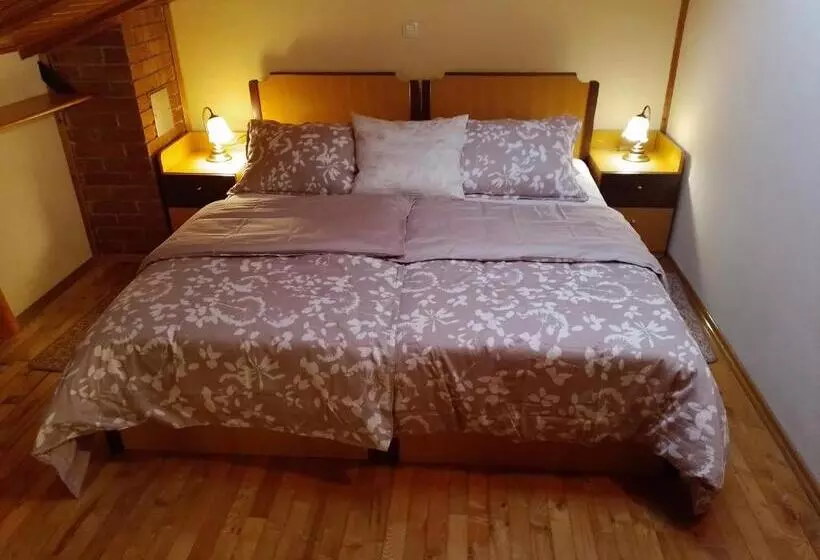 پانسیون Guesthouse Koren At Winery