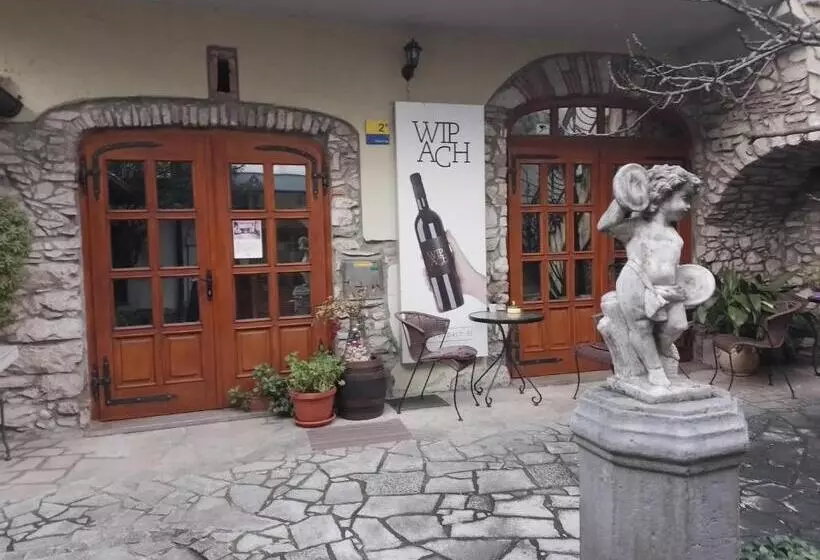 پانسیون Guesthouse Koren At Winery