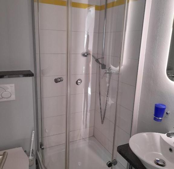 펜션 Erdmannshöhle Hasel Im Südschwarzwald