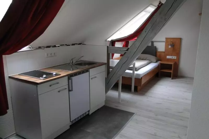 Majatalo Erdmannshöhle Hasel Im Südschwarzwald