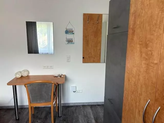 Majatalo Erdmannshöhle Hasel Im Südschwarzwald