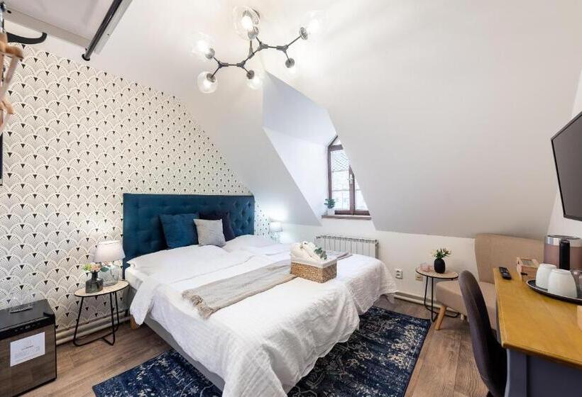 ペンション Penzion Dubina