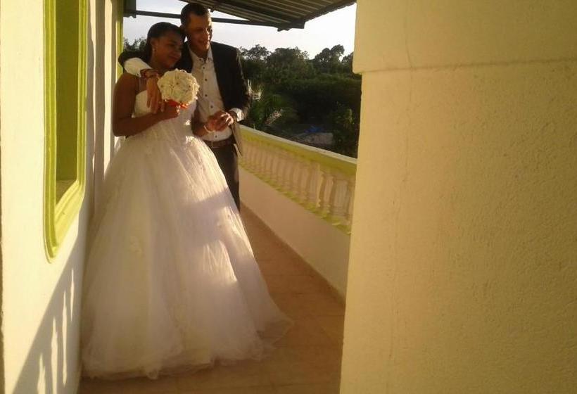 بنسيون Villa Alfonsina