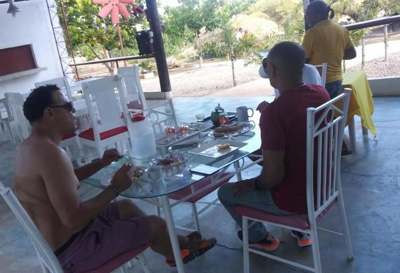 بنسيون Villa Alfonsina