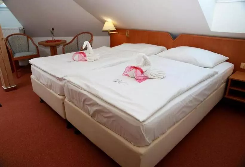 Majatalo Wellness Penzion Kroměříž   Zlobice