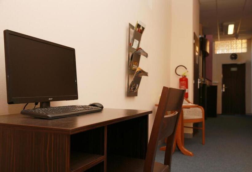 بنسيون Wellness Penzion Kroměříž Zlobice