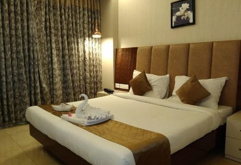 Hotelli Neermala Residency