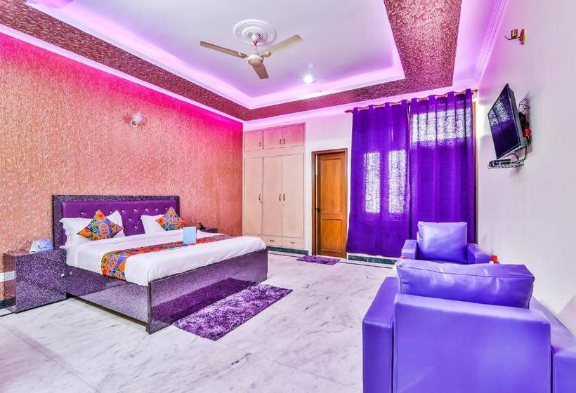 Hotel Fabexpress Prakash Apartment