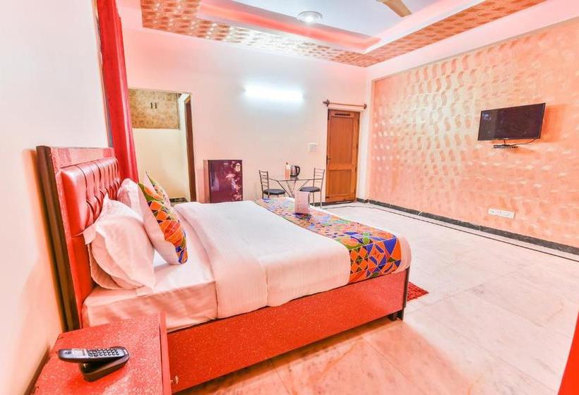 Hotel Fabexpress Prakash Apartment