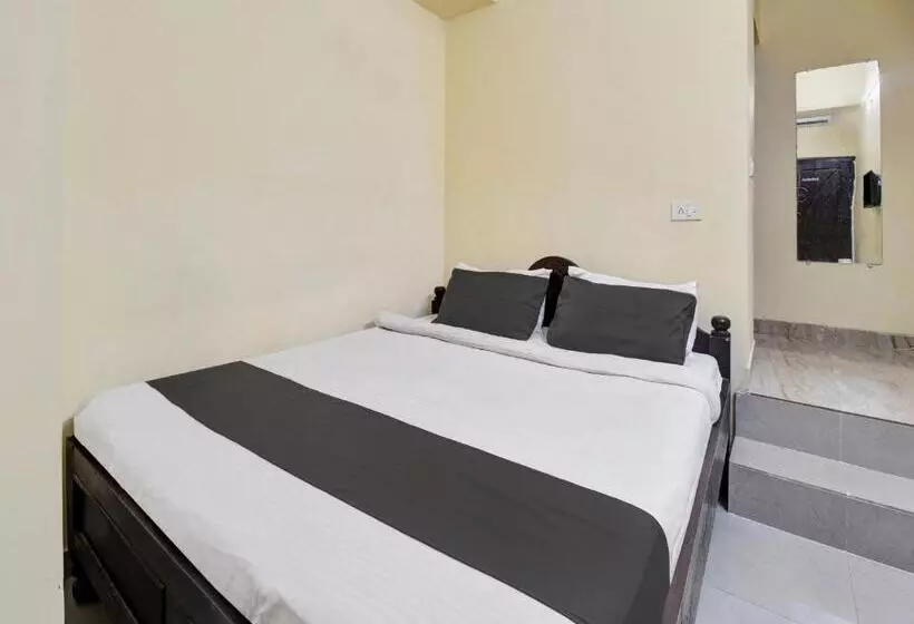 ホテル City Lodge Adabari