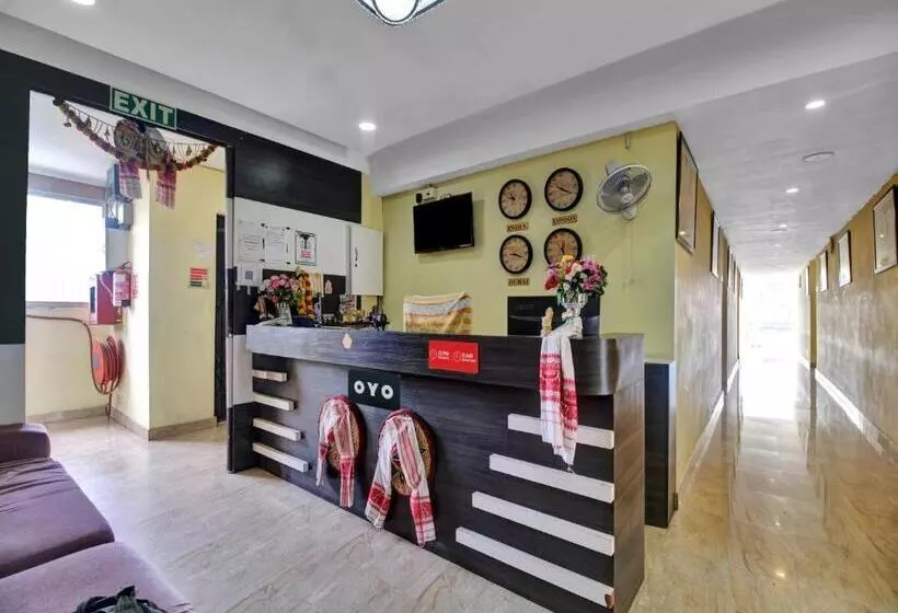 ホテル City Lodge Adabari