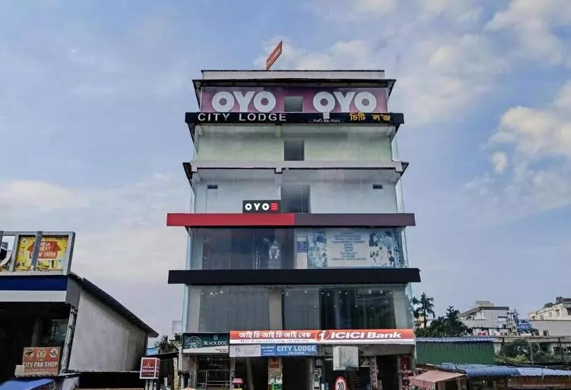 ホテル City Lodge Adabari