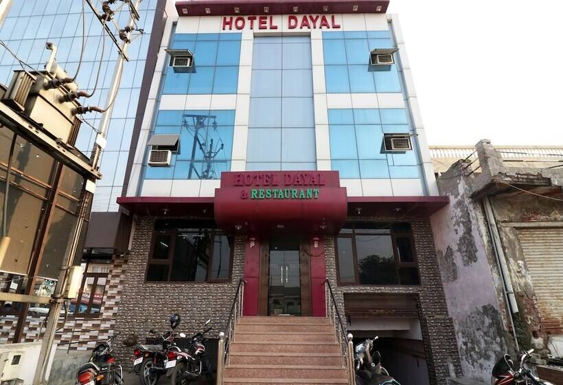 Oyo 24958 Hotel Dayal