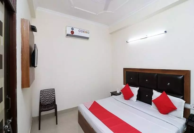 Oyo 24958 Hotel Dayal